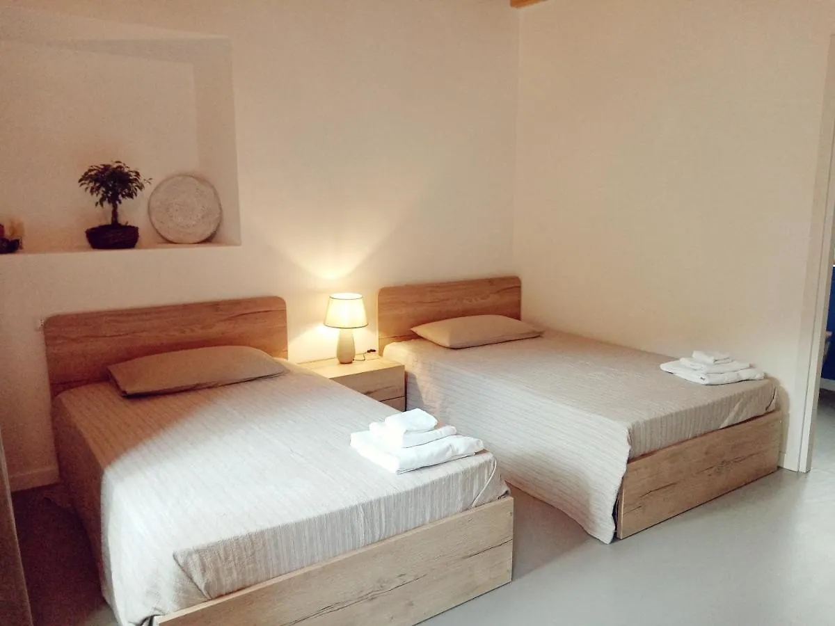 Bed & Breakfast B&B La Corte Del Segrino Canzo Italy