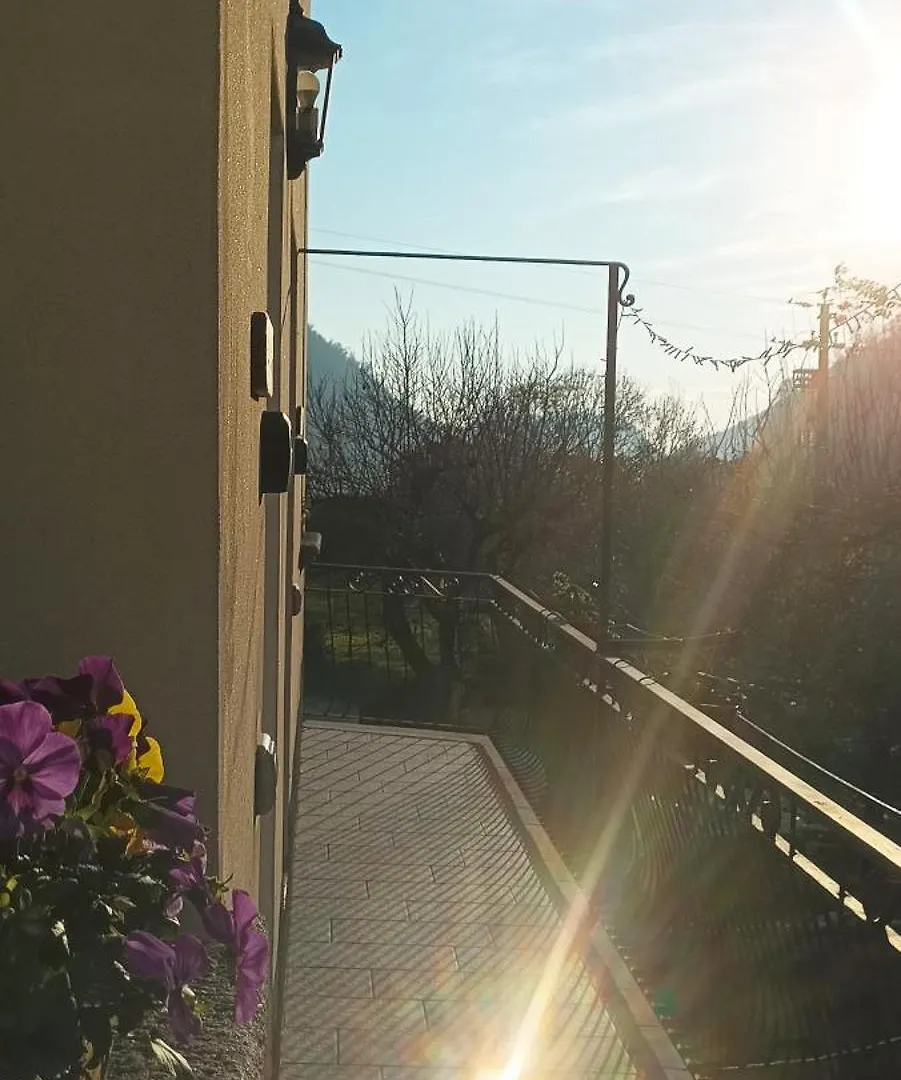 B&B La Corte Del Segrino Canzo 0*,  Italy