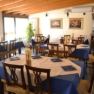 2* Hotel Romanì